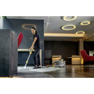 Спрей-екстрактор с ръчна + подова дюза + 4 м маркуч Karcher Puzzi 10/1 Adv/ 1250W