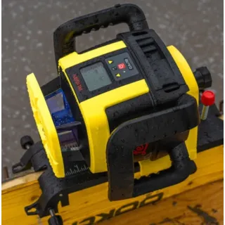 Комплект Leica Rugby ротационен лазер CLAx700 + тринога CTP104 + лата GSS111/ до 1350 м
