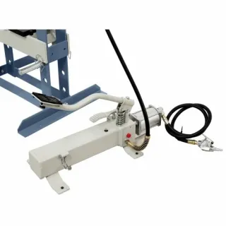 Пневматична преса BERNARDO PWK 10 T