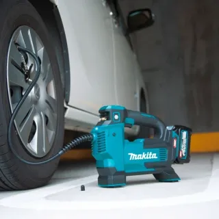 Акумулаторен компресор Makita MP001GZ XGT/ 40 V Акумулаторен компресор Makita MP001GZ XGT/ 40 V