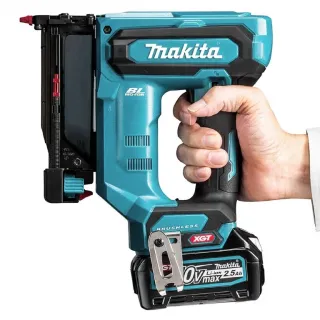 Акумулаторен такер Makita PT001GD101/ 40V/ 2.5Ah