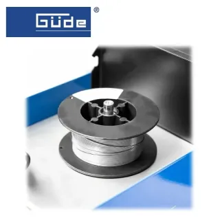 Телоподаващ заваръчен апарат GUDE SG 131 A-SYN/ 120A