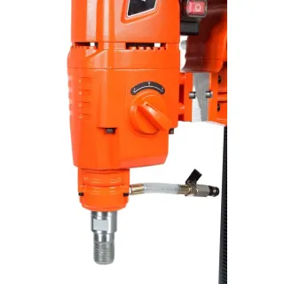 Диамантена бормашина за бетон със стойка BASS POLSKA 7754/ 5580W