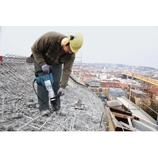 Къртач Bosch GSH 11 VC / 1700W/ 23 J