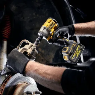 Акумулаторен ударен гайковерт DeWALT DCF923N-XJ/ 18V Акумулаторен ударен гайковерт DeWALT DCF923N-XJ/ 18V