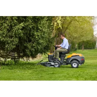 Градински райдер Stiga Park 500 W/ 11.9 kW Градински райдер Stiga Park 500 W/ 11.9 kW