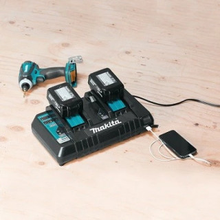 Стартов комплект 2x Makita BL1850B и зарядно Makita DC18RD