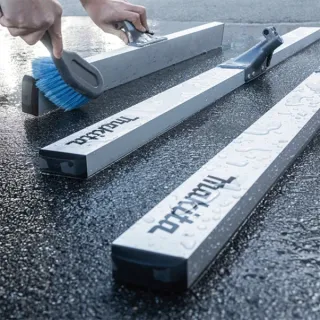 Акумулаторен вибромастар Makita VL001GZ/ 40 V