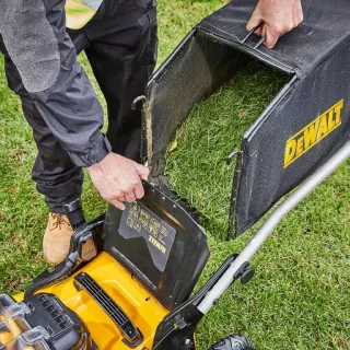 Акумулаторна косачка DeWALT DCMW564P2 36 V, 2.5 Ah