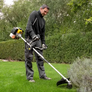 Бензинов тример Power Plus POWXG30415/ 52 куб. см/ 1,91 к.с.