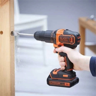 АКУМУЛАТОРНА БОРМАШИНА BLACK&DECKER BDCHD18 18 V