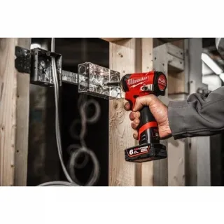 Акумулаторен гайковерт MIlwaukee M12FID2-0/ 12V