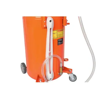 Екстракторът за масло KraftDele KD5679/ 80л Екстракторът за масло KraftDele KD5679/ 80л