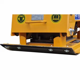 Виброплоча STILER 160 kg/ 30 KN/ 9 к.с. Виброплоча STILER 160 kg/ 30 KN/ 9 к.с.