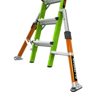 Професионална двураменна стълба Little Giant CONQUEST 4x4 M17 Fiberglass/ 150 кг
