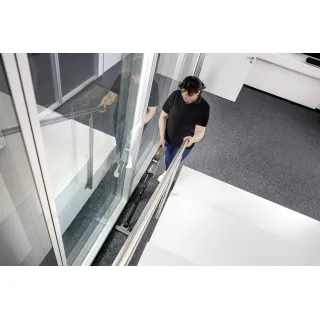 Акумулаторна вертикална прахосмукачка Karcher LVS 1/1 Bp/ 18V