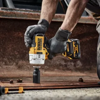 Акумулаторен ударен гайковерт DeWALT DCF961N/ 18V