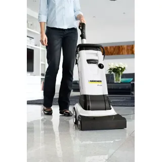 Подопочистваща машина Karcher BR 4.300/ 820W