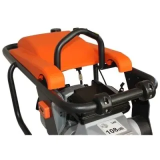 Бензинова трамбовка тип пачи крак BISONTE MC77H-GXR/ 77 кг/ 3.5 к.с. Бензинова трамбовка тип пачи крак BISONTE MC77H-GXR/ 77 кг/ 3.5 к.с.