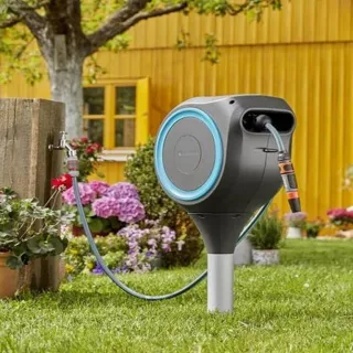 Макара с маркуч за монтаж в земя синя Gardena RollUp S/ 11 мм