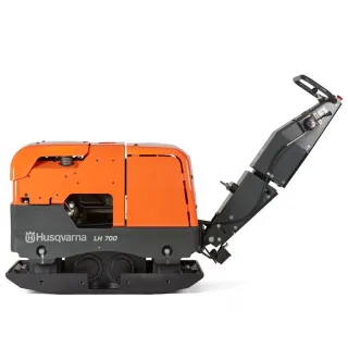 Реверсивна дизелова виброплоча Husqvarna ConstructionLH 700/ 11 000 W/ 810 мм