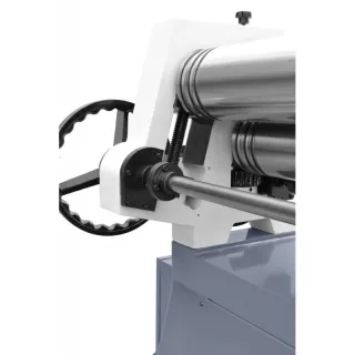 Валцоваща машина CORMAK ESR-1300 / 6.5 / 3000W Валцоваща машина CORMAK ESR-1300 / 6.5 / 3000W